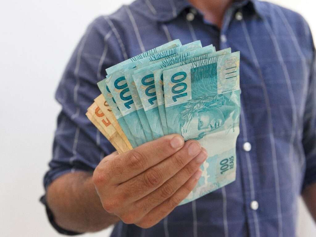 Transparência Salarial: o que é, como funciona e como implementar na sua empresa